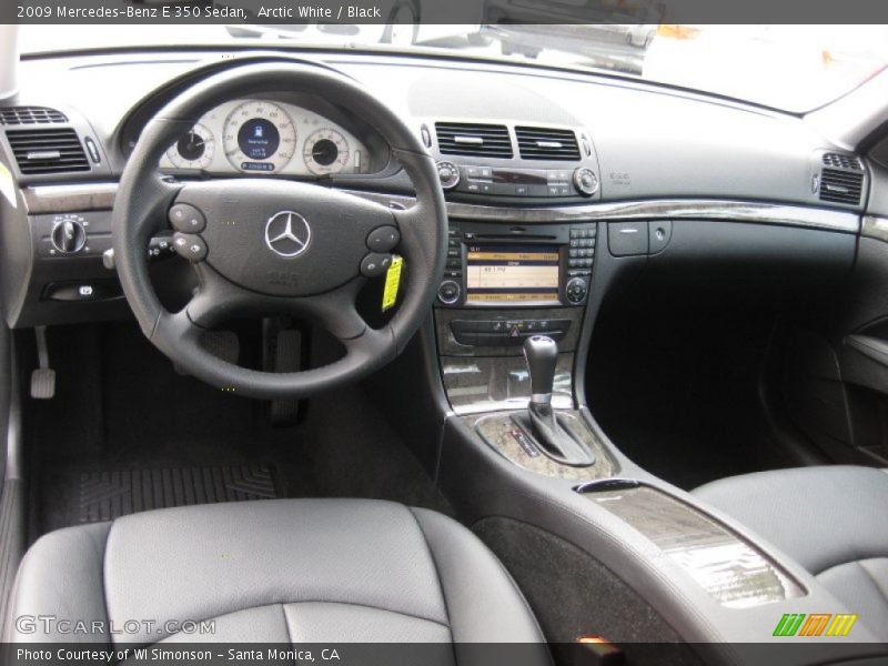 Arctic White / Black 2009 Mercedes-Benz E 350 Sedan