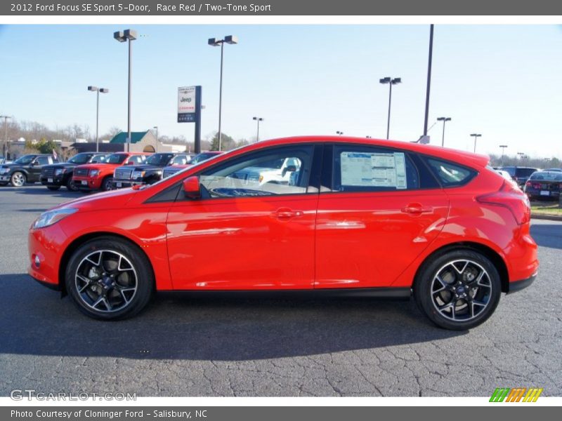 Race Red / Two-Tone Sport 2012 Ford Focus SE Sport 5-Door