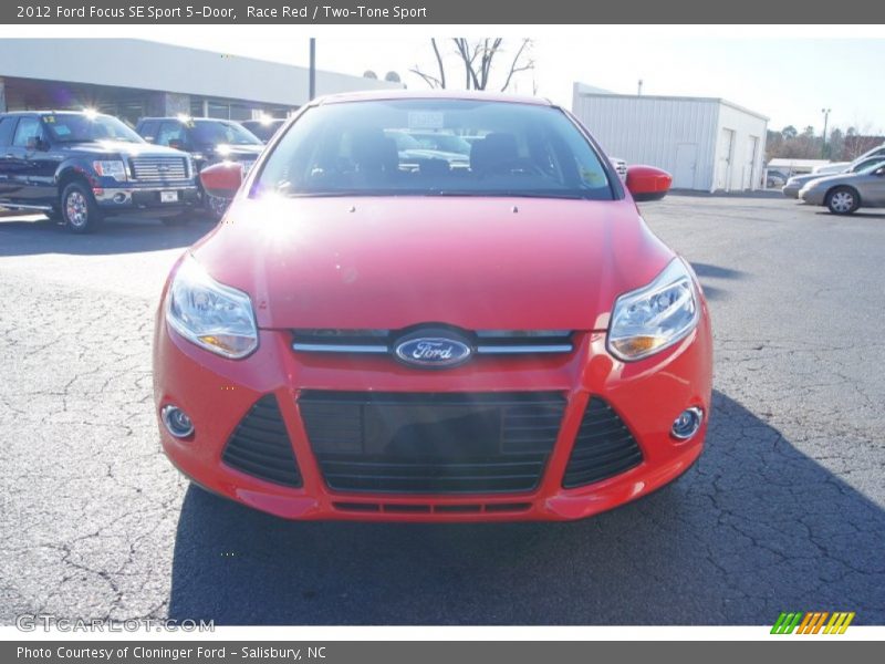 Race Red / Two-Tone Sport 2012 Ford Focus SE Sport 5-Door