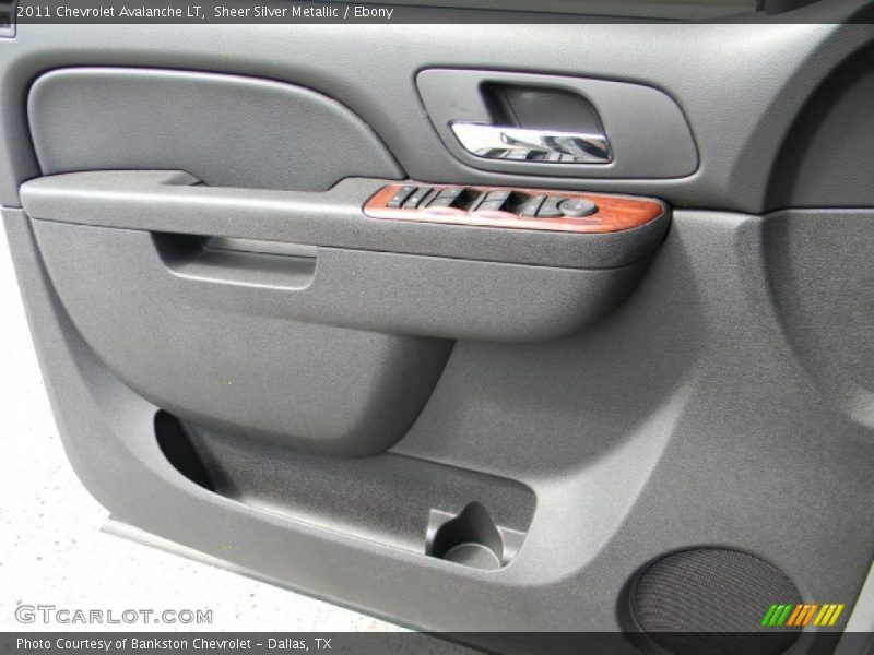 Sheer Silver Metallic / Ebony 2011 Chevrolet Avalanche LT
