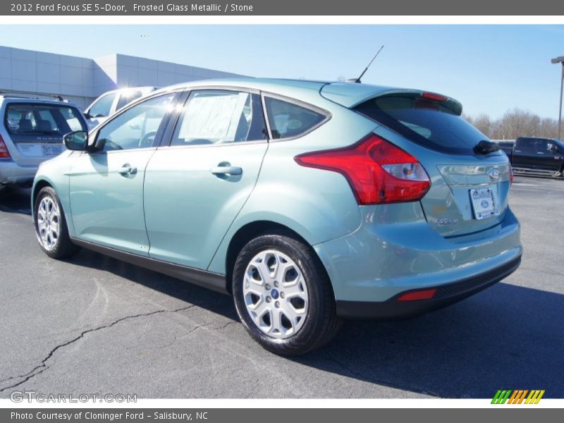  2012 Focus SE 5-Door Frosted Glass Metallic