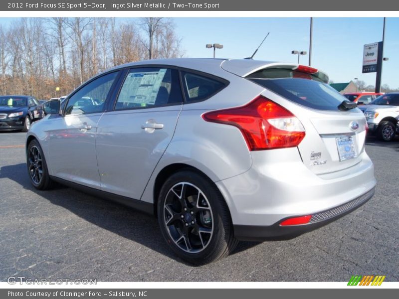  2012 Focus SE Sport 5-Door Ingot Silver Metallic