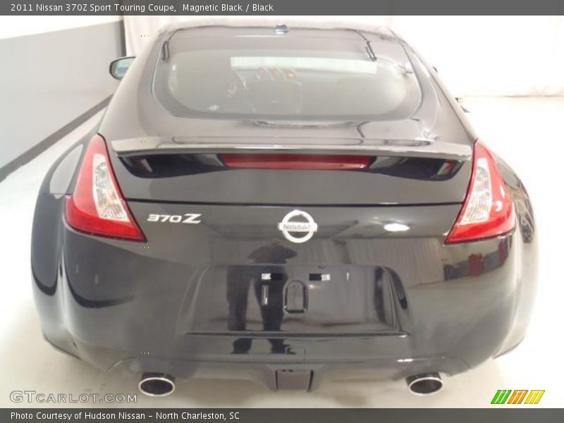 Magnetic Black / Black 2011 Nissan 370Z Sport Touring Coupe