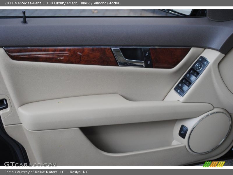 Black / Almond/Mocha 2011 Mercedes-Benz C 300 Luxury 4Matic