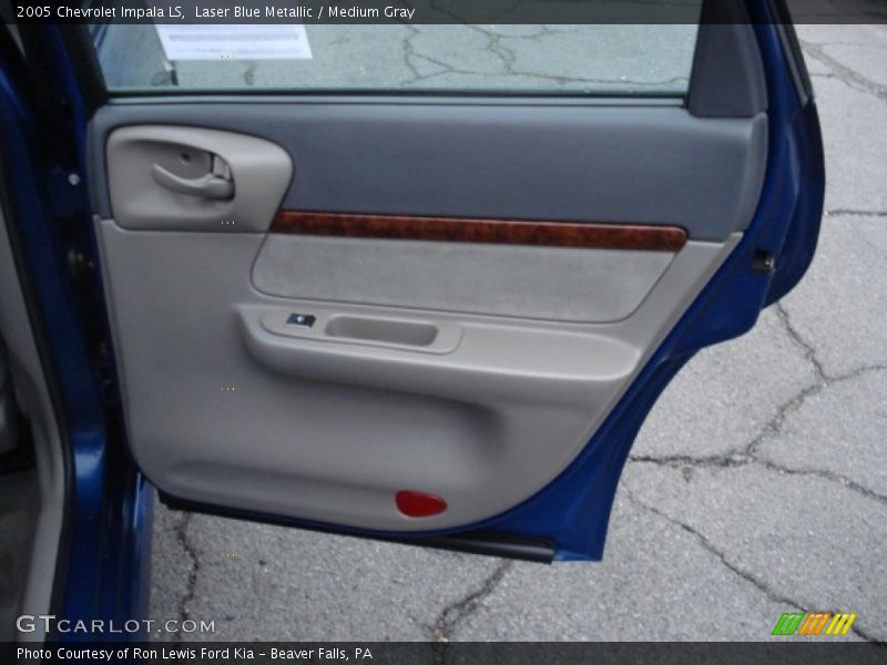 Laser Blue Metallic / Medium Gray 2005 Chevrolet Impala LS