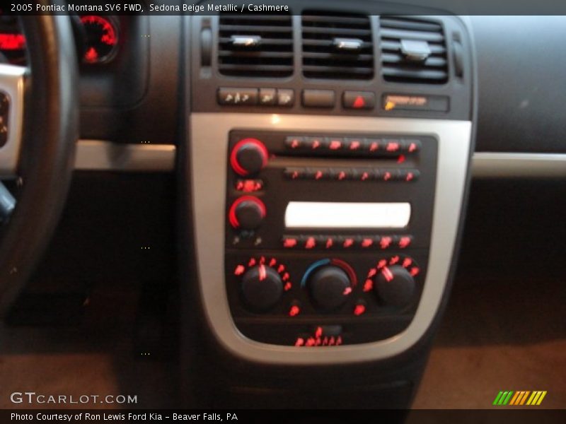 Sedona Beige Metallic / Cashmere 2005 Pontiac Montana SV6 FWD