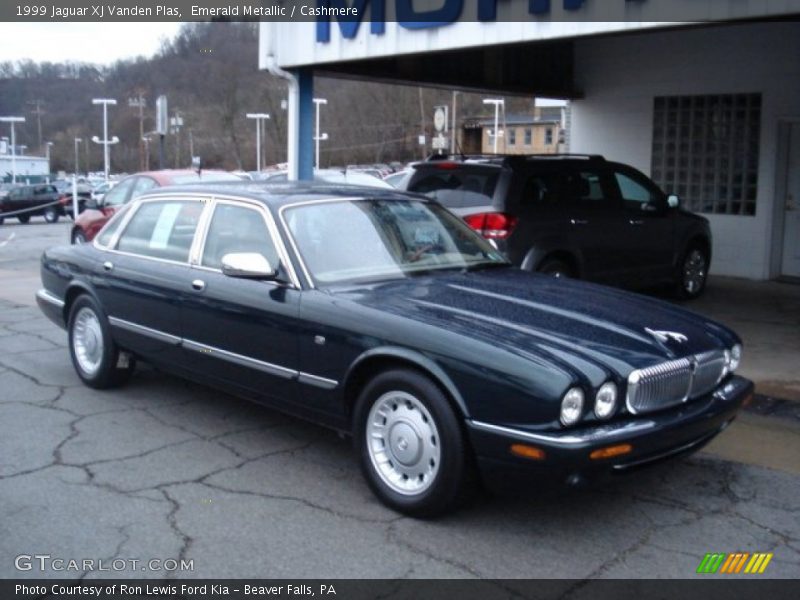 Emerald Metallic / Cashmere 1999 Jaguar XJ Vanden Plas