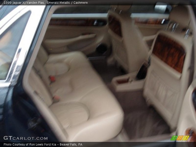 Emerald Metallic / Cashmere 1999 Jaguar XJ Vanden Plas