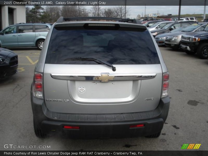 Galaxy Silver Metallic / Light Gray 2005 Chevrolet Equinox LS AWD