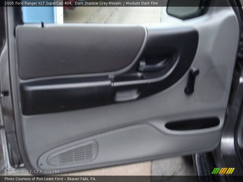 Dark Shadow Grey Metallic / Medium Dark Flint 2005 Ford Ranger XLT SuperCab 4x4