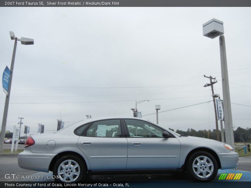 Silver Frost Metallic / Medium/Dark Flint 2007 Ford Taurus SE