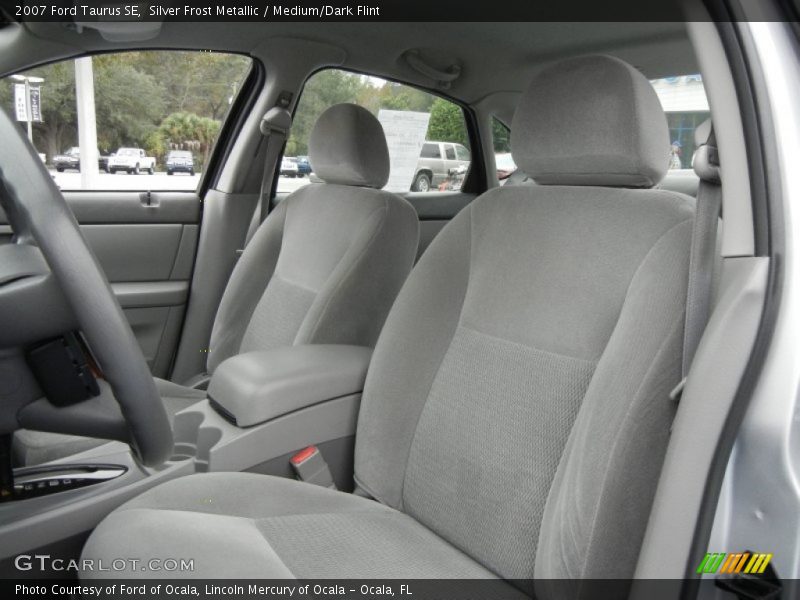 Silver Frost Metallic / Medium/Dark Flint 2007 Ford Taurus SE