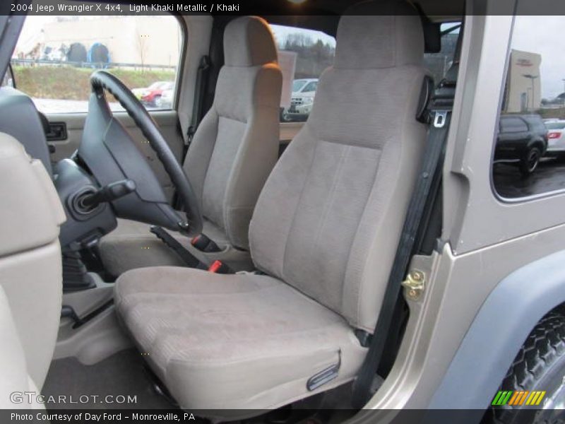 Light Khaki Metallic / Khaki 2004 Jeep Wrangler X 4x4