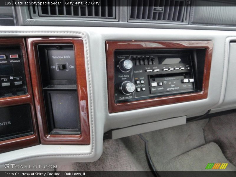 Controls of 1993 Sixty Special Sedan