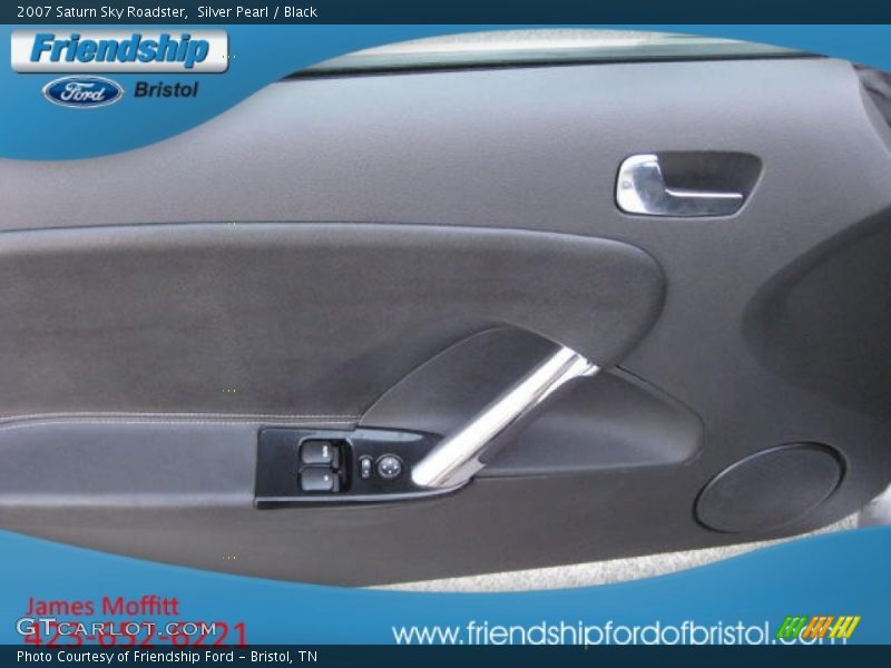 Silver Pearl / Black 2007 Saturn Sky Roadster
