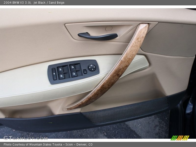 Jet Black / Sand Beige 2004 BMW X3 3.0i