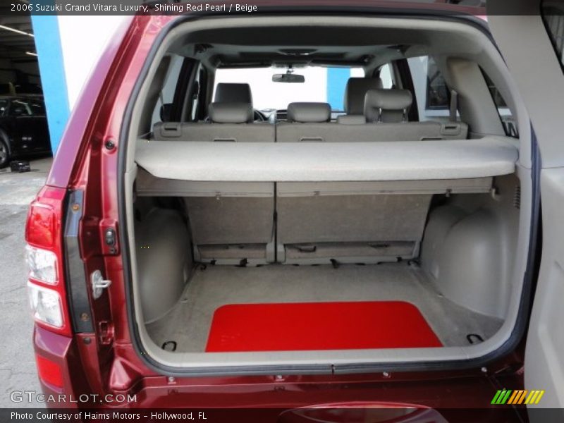 Shining Red Pearl / Beige 2006 Suzuki Grand Vitara Luxury