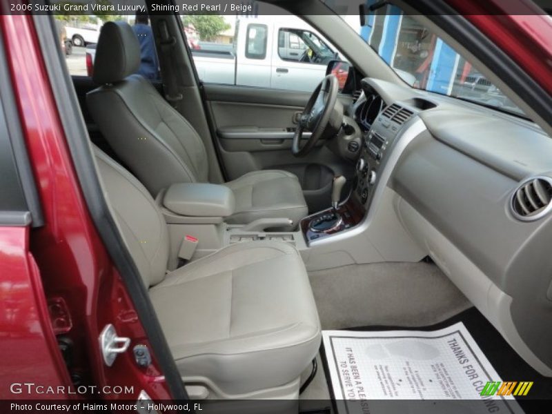 Shining Red Pearl / Beige 2006 Suzuki Grand Vitara Luxury