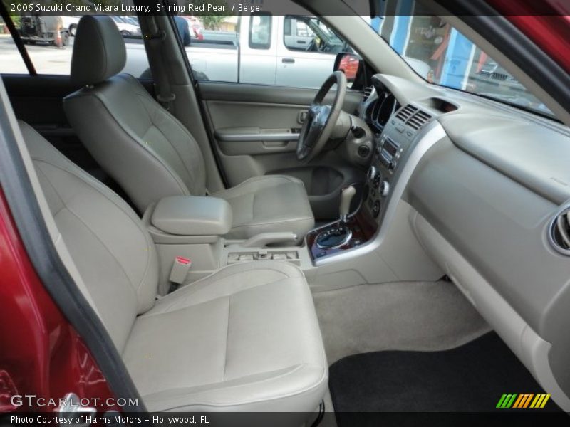 Shining Red Pearl / Beige 2006 Suzuki Grand Vitara Luxury