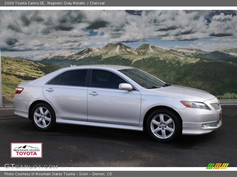 Magnetic Gray Metallic / Charcoal 2009 Toyota Camry SE