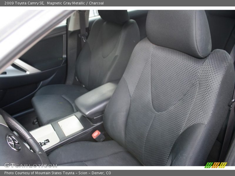 Magnetic Gray Metallic / Charcoal 2009 Toyota Camry SE