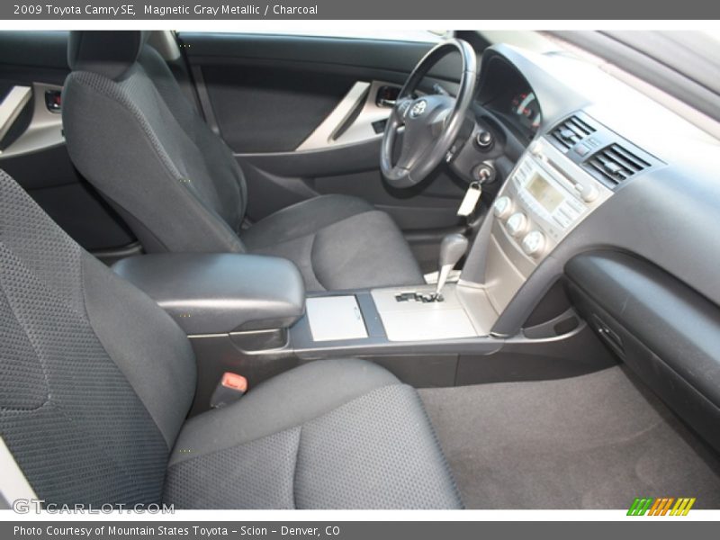 Magnetic Gray Metallic / Charcoal 2009 Toyota Camry SE