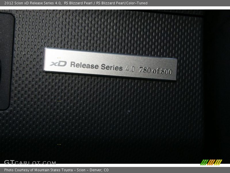 RS Blizzard Pearl / RS Blizzard Pearl/Color-Tuned 2012 Scion xD Release Series 4.0