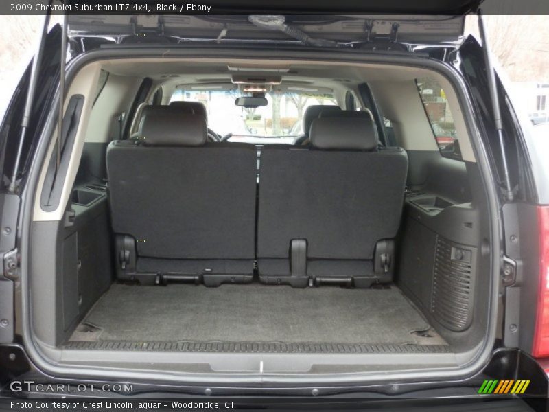  2009 Suburban LTZ 4x4 Trunk