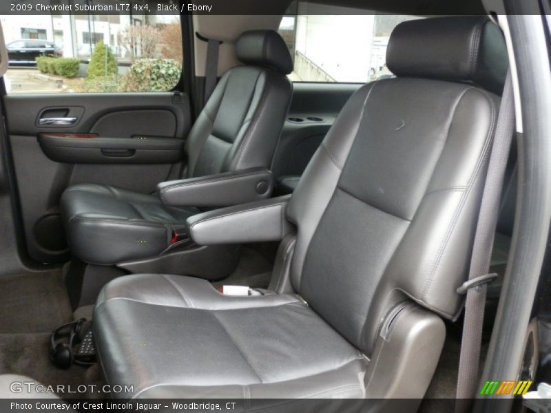  2009 Suburban LTZ 4x4 Ebony Interior