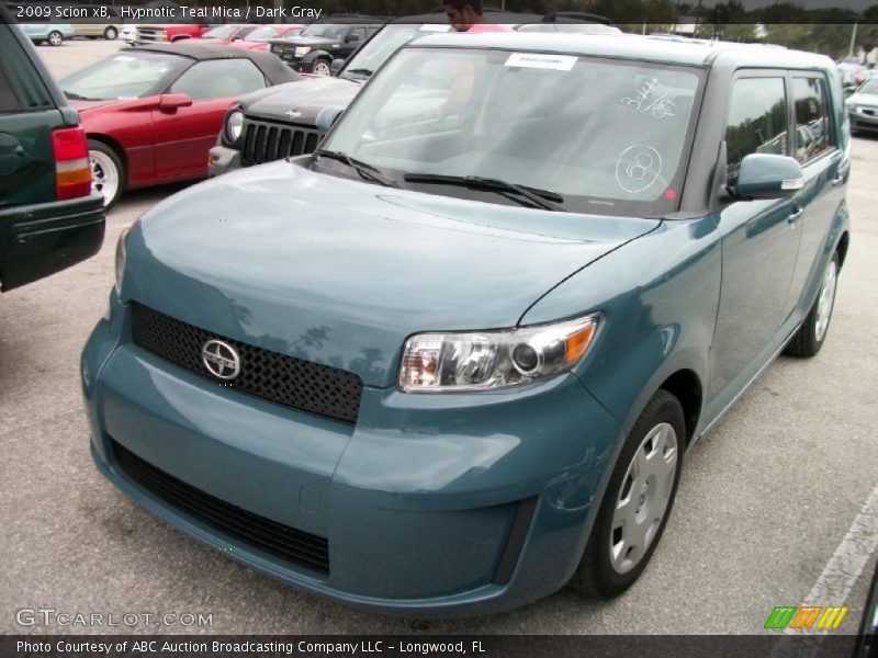 Hypnotic Teal Mica / Dark Gray 2009 Scion xB