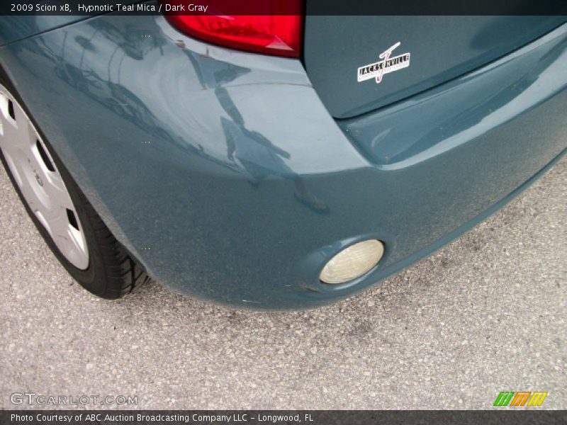 Hypnotic Teal Mica / Dark Gray 2009 Scion xB