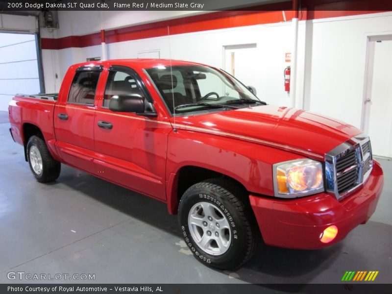 Flame Red / Medium Slate Gray 2005 Dodge Dakota SLT Quad Cab