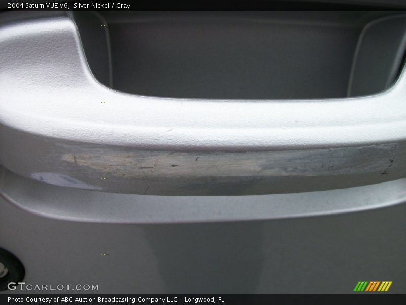 Silver Nickel / Gray 2004 Saturn VUE V6