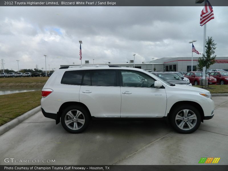 Blizzard White Pearl / Sand Beige 2012 Toyota Highlander Limited