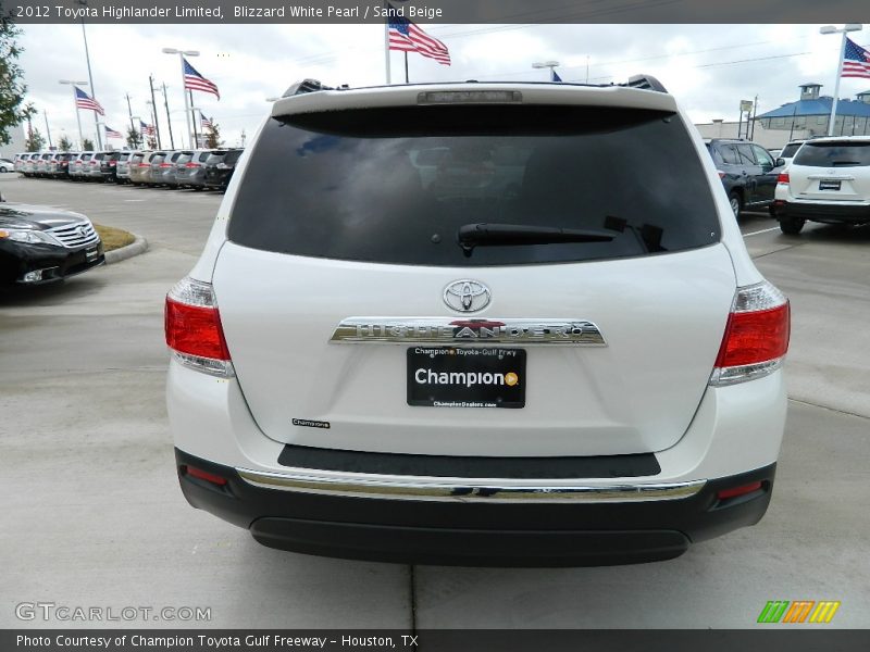 Blizzard White Pearl / Sand Beige 2012 Toyota Highlander Limited
