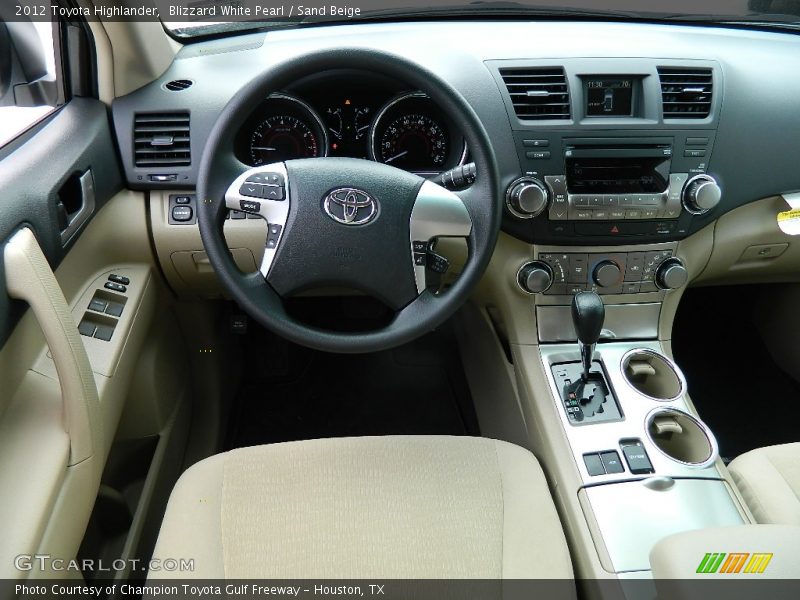 Blizzard White Pearl / Sand Beige 2012 Toyota Highlander