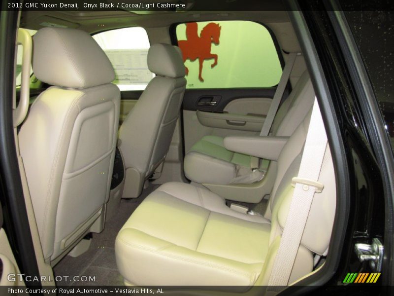Onyx Black / Cocoa/Light Cashmere 2012 GMC Yukon Denali