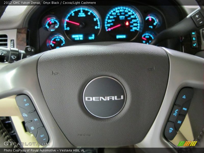Onyx Black / Cocoa/Light Cashmere 2012 GMC Yukon Denali
