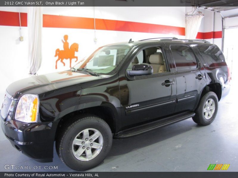 Onyx Black / Light Tan 2012 GMC Yukon SLT