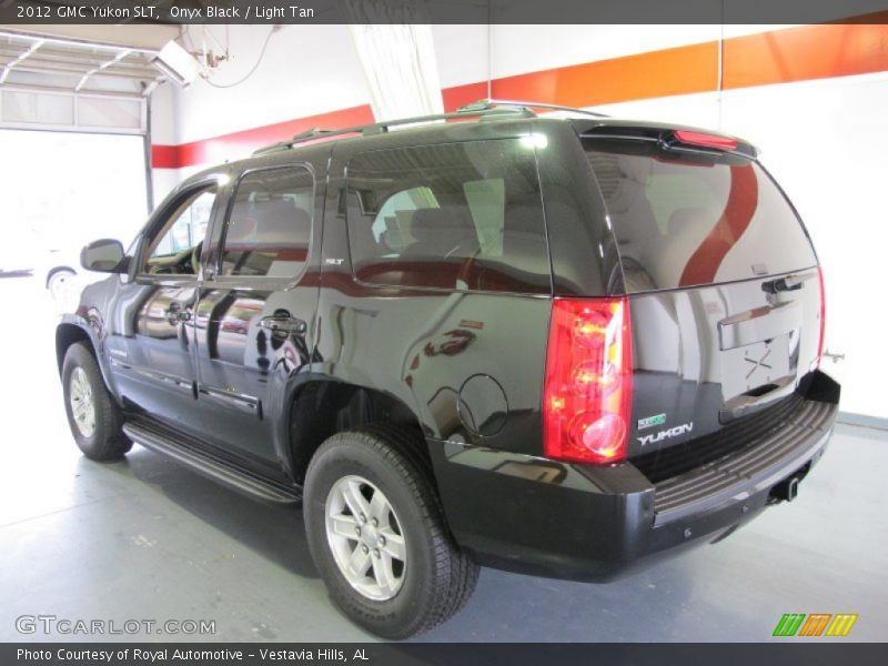 Onyx Black / Light Tan 2012 GMC Yukon SLT