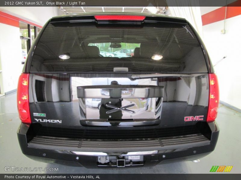 Onyx Black / Light Tan 2012 GMC Yukon SLT