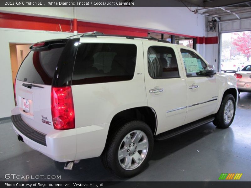 White Diamond Tricoat / Cocoa/Light Cashmere 2012 GMC Yukon SLT