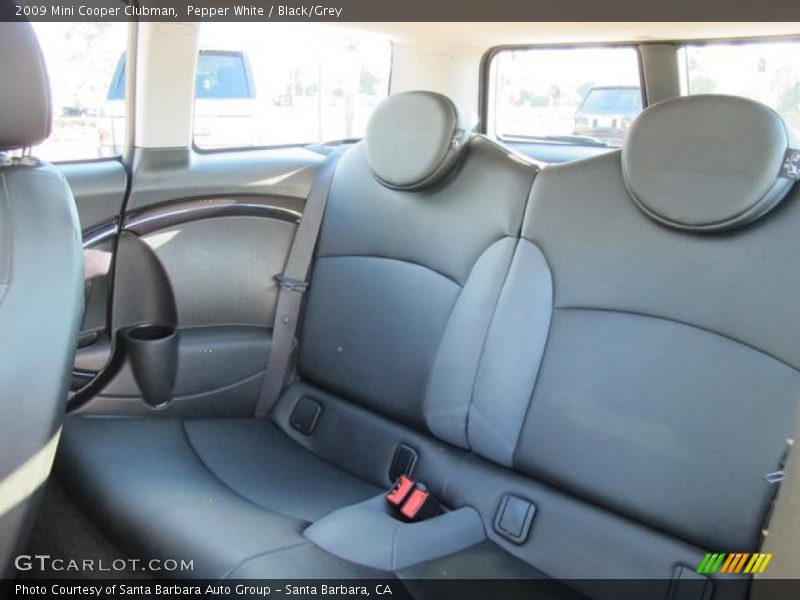 Pepper White / Black/Grey 2009 Mini Cooper Clubman