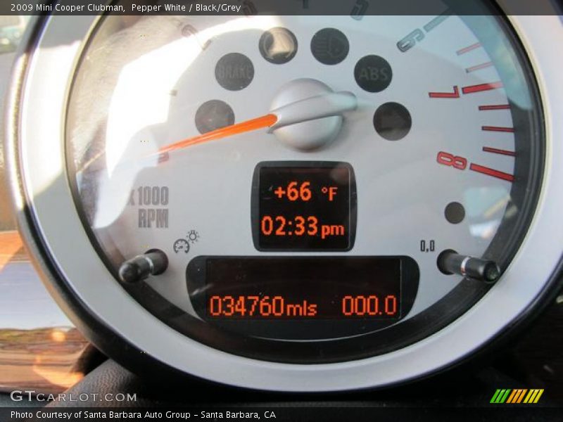 Pepper White / Black/Grey 2009 Mini Cooper Clubman