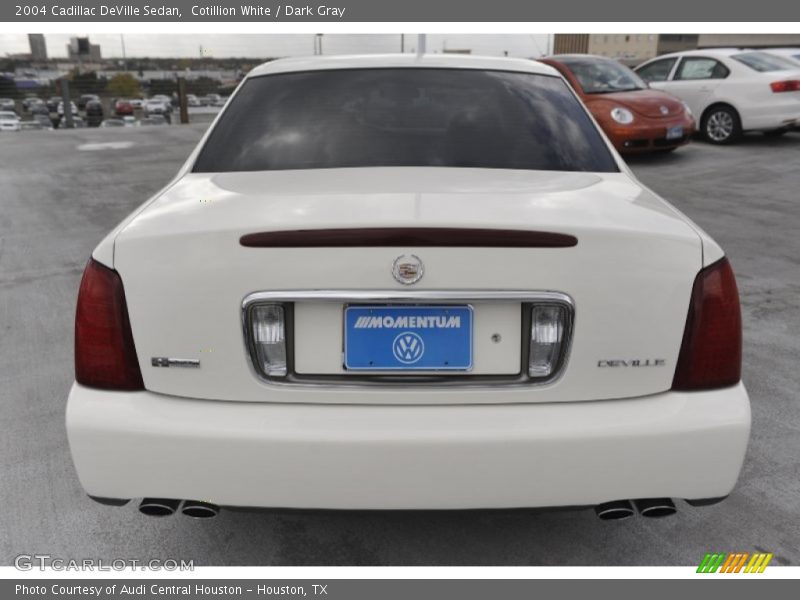 Cotillion White / Dark Gray 2004 Cadillac DeVille Sedan