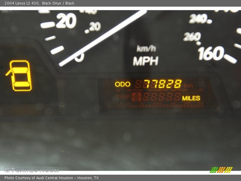 Black Onyx / Black 2004 Lexus LS 430