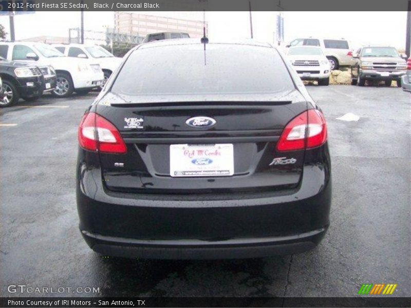 Black / Charcoal Black 2012 Ford Fiesta SE Sedan