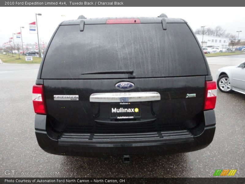 Tuxedo Black / Charcoal Black 2010 Ford Expedition Limited 4x4