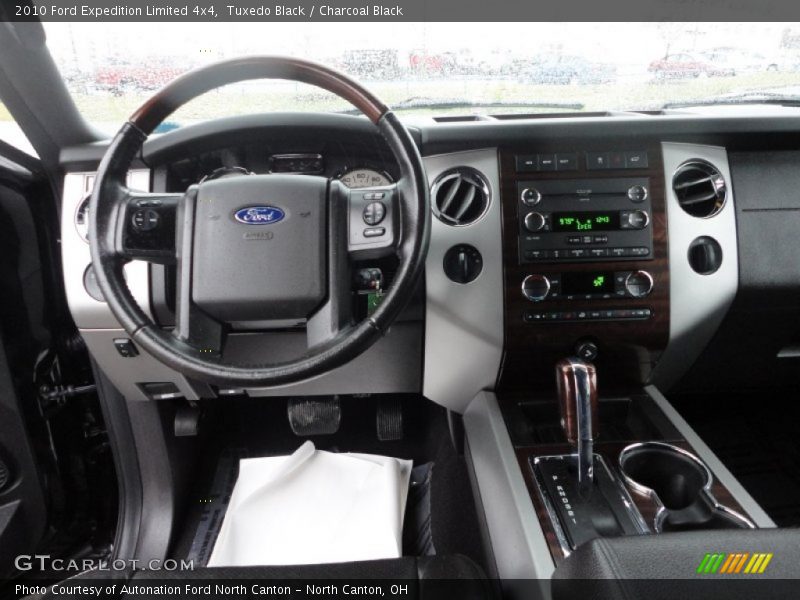 Dashboard of 2010 Expedition Limited 4x4