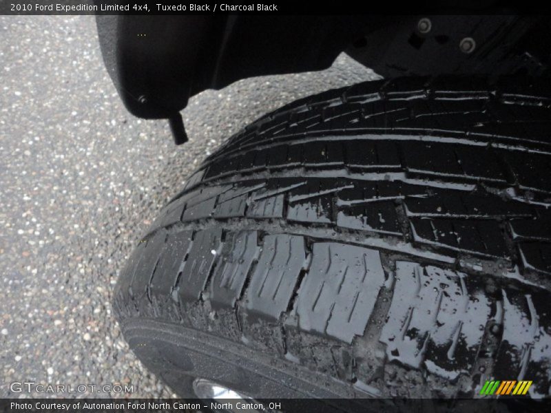 Tuxedo Black / Charcoal Black 2010 Ford Expedition Limited 4x4